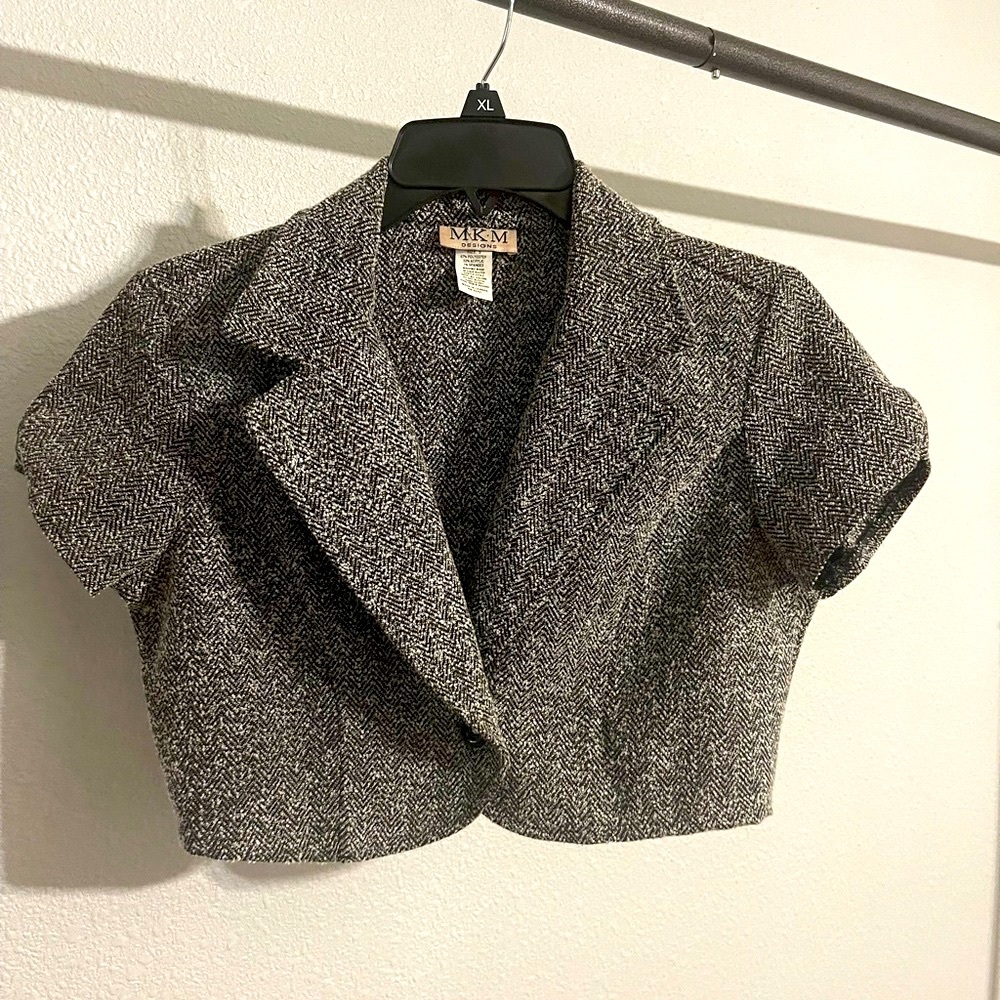 short vest, small, knitted gricon.
